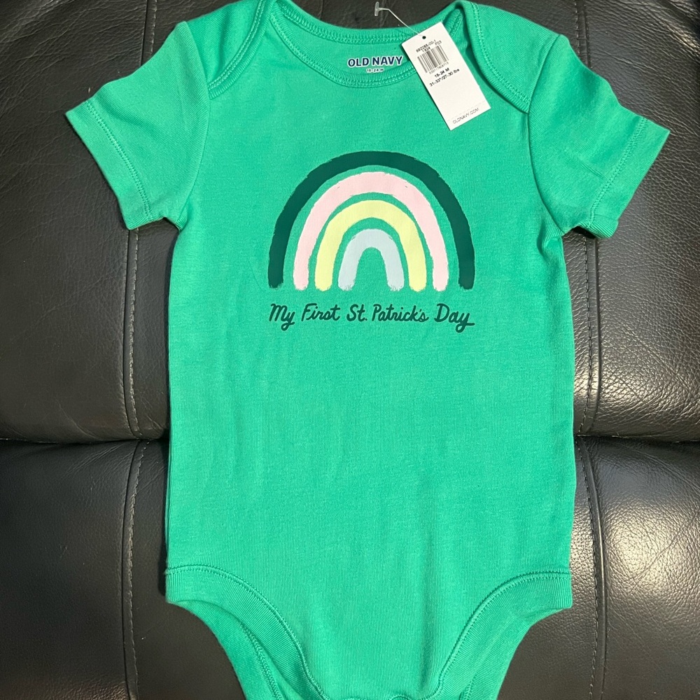 Old Navy Green and Pink Bodysuit with Rainbow Design